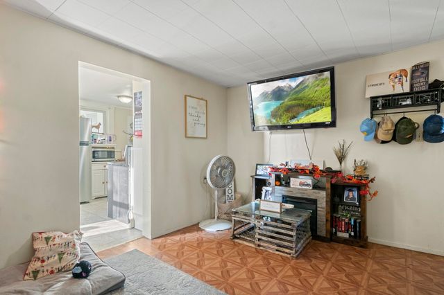 25 River Street, Somersworth, NH 03878