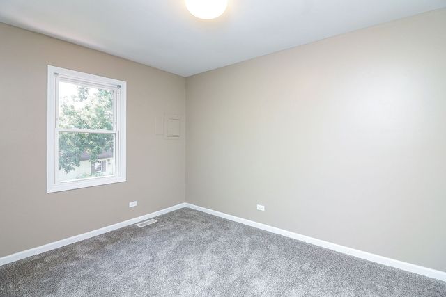 7724 W Douglas Court 1-3, Frankfort, IL 60423