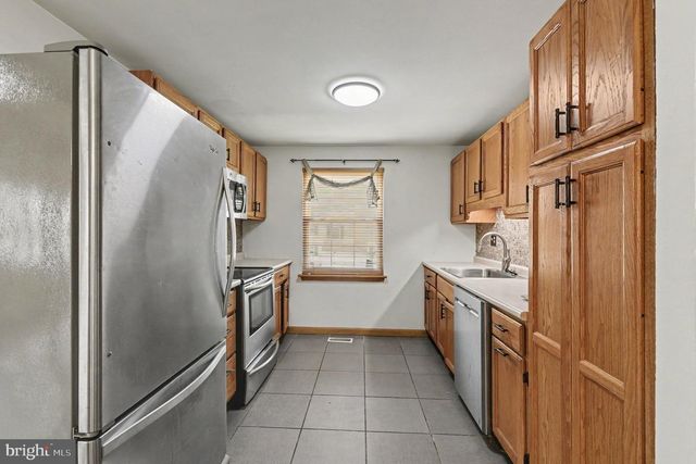 5427 BALISTAN RD, Baltimore, MD 21237