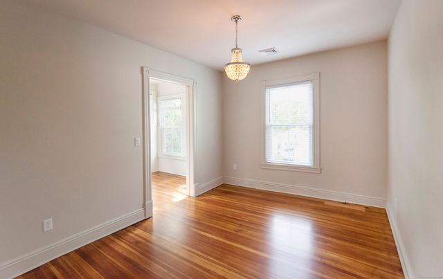 87 Broad Street, Norwich, CT 06360