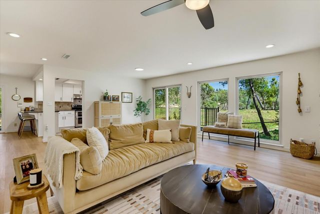 10411 Rough And Ready Rd, Rough And Ready, CA 95975
