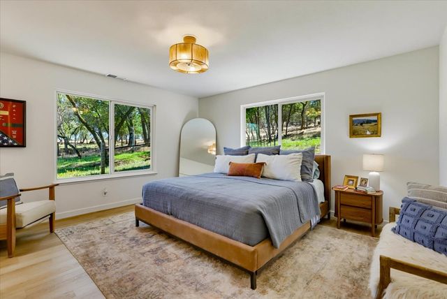 10411 Rough And Ready Rd, Rough And Ready, CA 95975