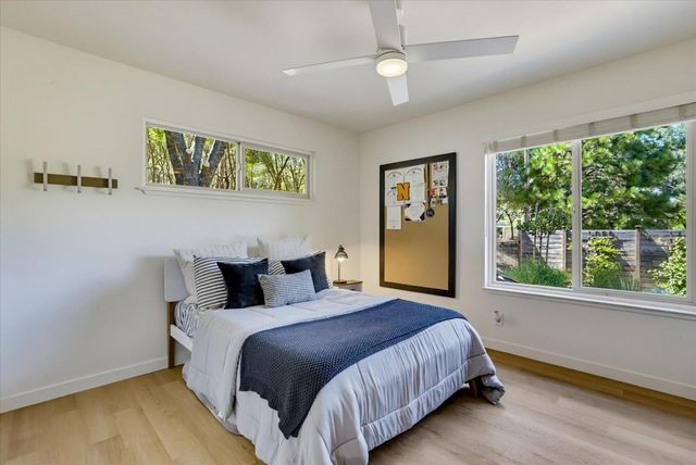 10411 Rough And Ready Rd, Rough And Ready, CA 95975