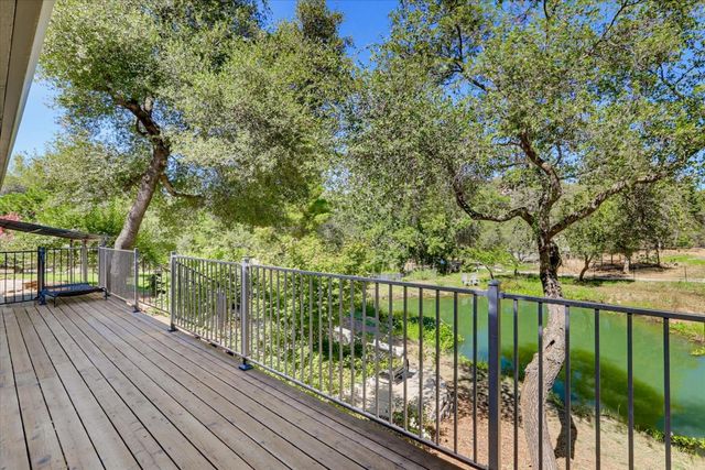 10411 Rough And Ready Rd, Rough And Ready, CA 95975