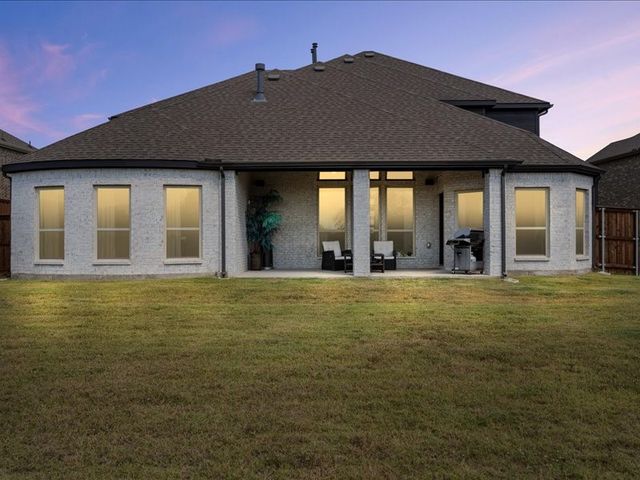893 Blue Heron Drive, Forney, TX 75126