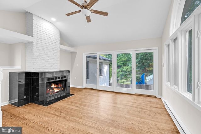 3009 S HILL ST, Arlington, VA 22202