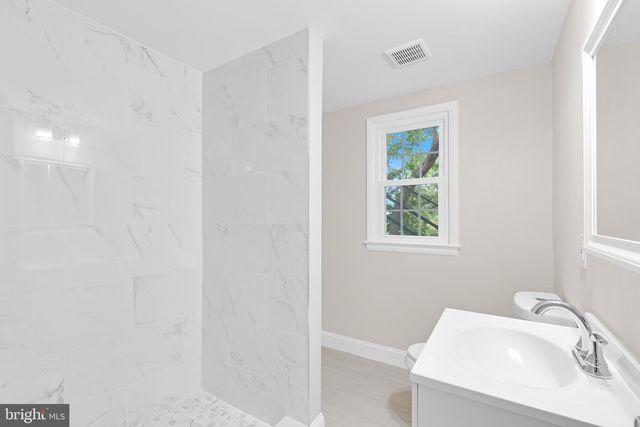 3009 S HILL ST, Arlington, VA 22202