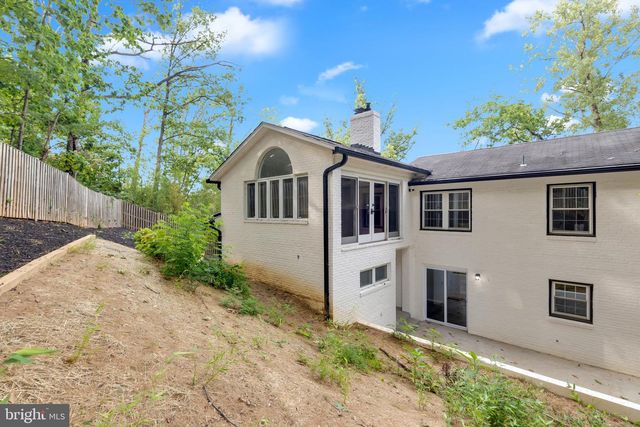 3009 S HILL ST, Arlington, VA 22202