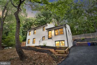 3009 S HILL ST, Arlington, VA 22202