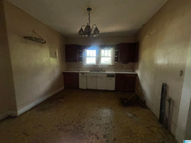 5508 HOLLAND AVENUE, Birmingham, AL 35224