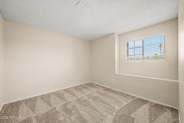 3975 E GRAYTHORN Street, Phoenix, AZ 85044