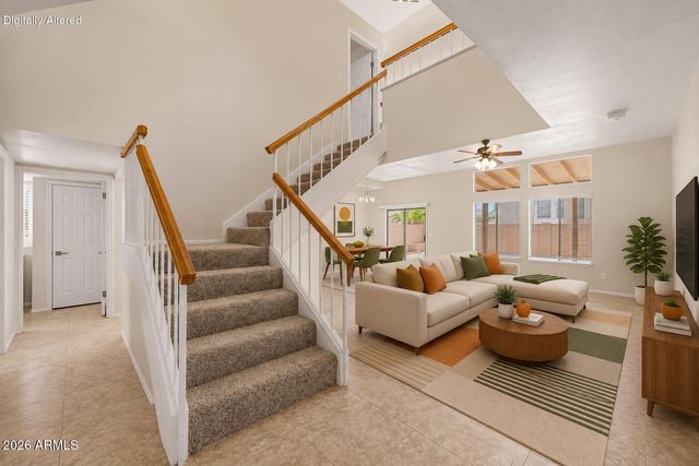 3975 E GRAYTHORN Street, Phoenix, AZ 85044
