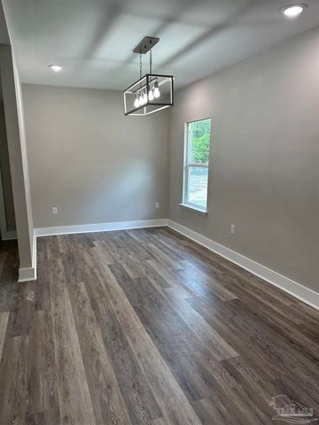 5661 Dupree Rd, Milton, FL 32570