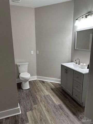 5661 Dupree Rd, Milton, FL 32570