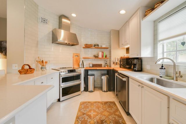9193 SE Retreat Drive, Hobe Sound, FL 33455
