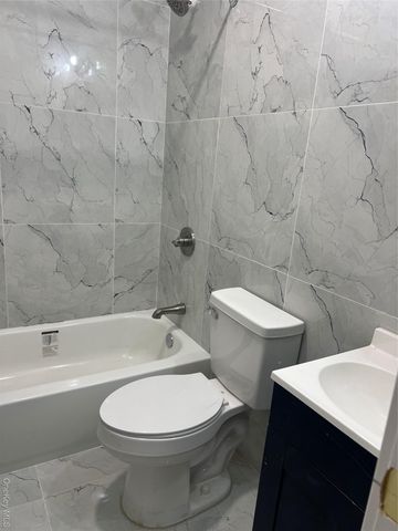 635 Eagle Avenue, Bronx, NY 10455