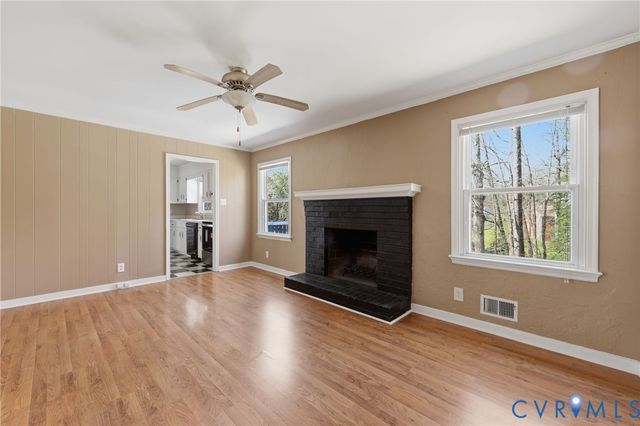 3924 Lyndale Pl, North Chesterfield, VA 23235