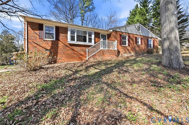 3924 Lyndale Pl, North Chesterfield, VA 23235