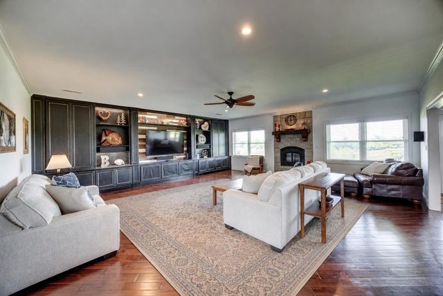 1855 Quirks Run Road, Danville, KY 40422
