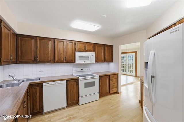 2615 Sorbus Circle, Anchorage, AK 99508