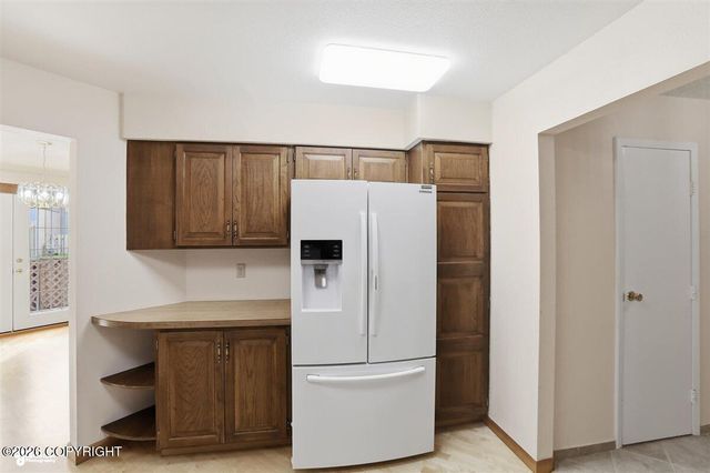 2615 Sorbus Circle, Anchorage, AK 99508