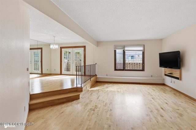 2615 Sorbus Circle, Anchorage, AK 99508
