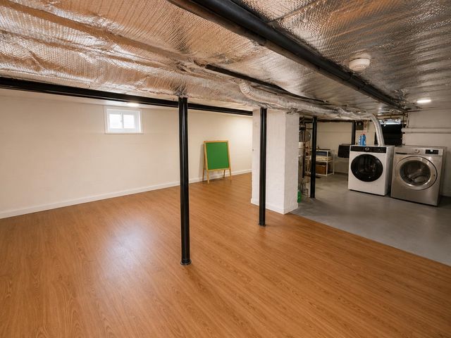 9 SILVER ST, Bayonne, NJ 07002