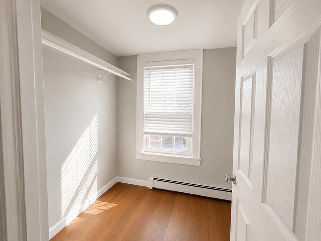 9 SILVER ST, Bayonne, NJ 07002
