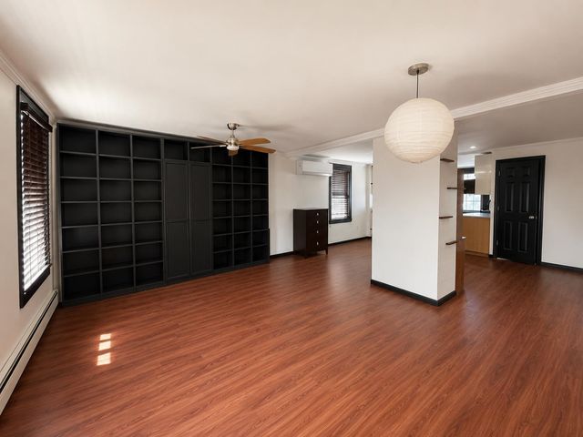 9 SILVER ST, Bayonne, NJ 07002