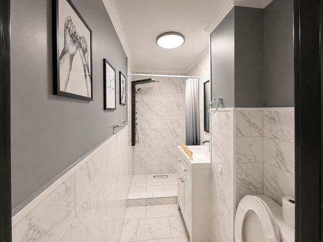 9 SILVER ST, Bayonne, NJ 07002