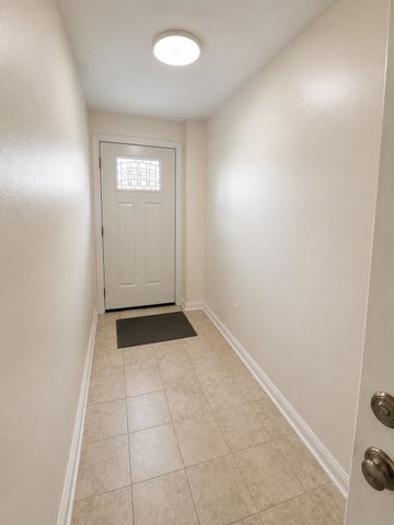 9 SILVER ST, Bayonne, NJ 07002