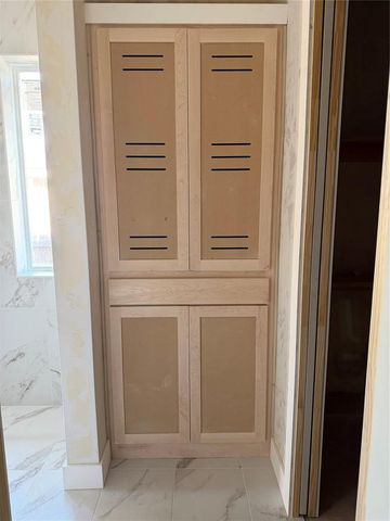 9105 SW 42nd Street, Oklahoma City, OK 73179