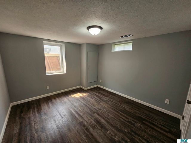 5531 Saylor Street, Lincoln, NE 68506