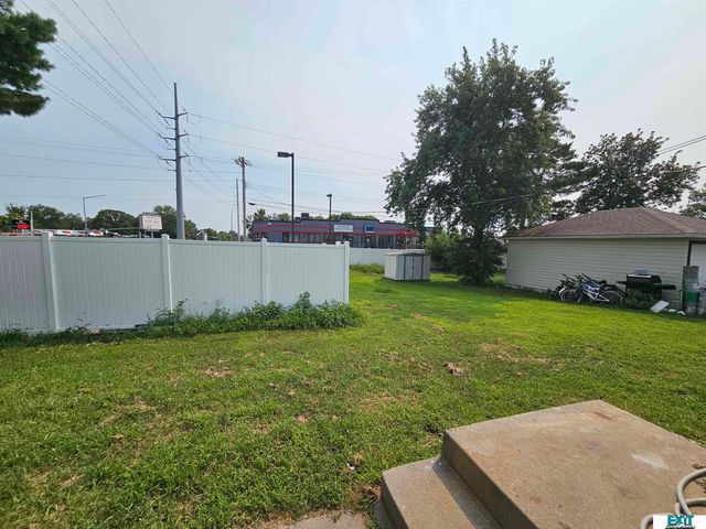 5531 Saylor Street, Lincoln, NE 68506