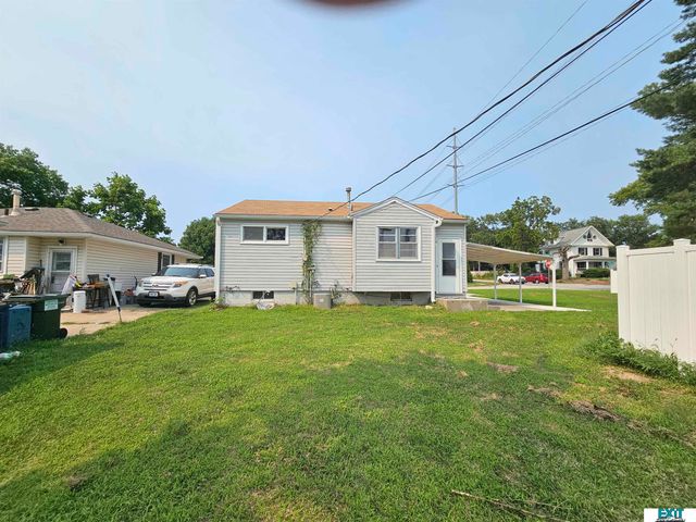 5531 Saylor Street, Lincoln, NE 68506