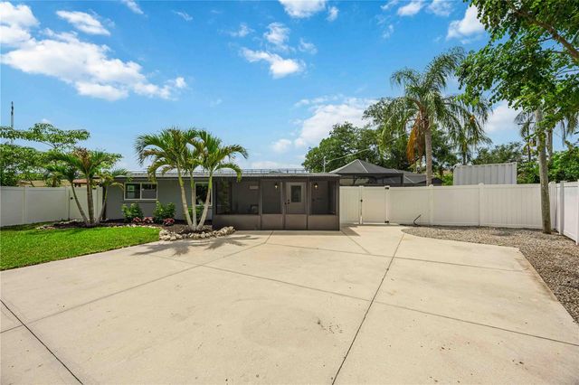 4014 RADNOR PLACE, Sarasota, FL 34233