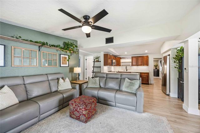 4014 RADNOR PLACE, Sarasota, FL 34233