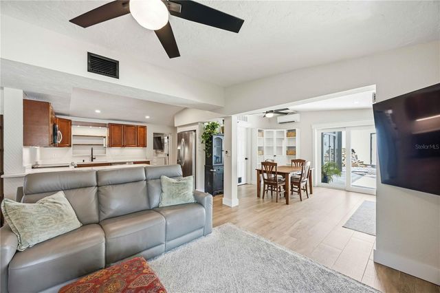 4014 RADNOR PLACE, Sarasota, FL 34233