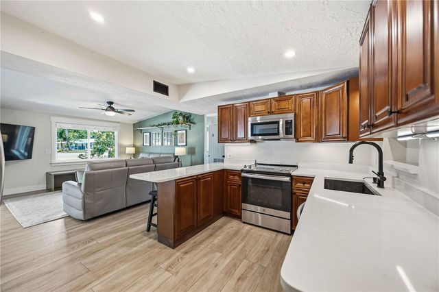 4014 RADNOR PLACE, Sarasota, FL 34233