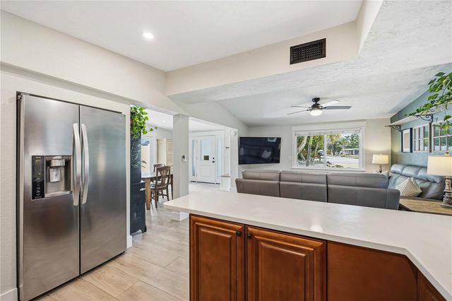 4014 RADNOR PLACE, Sarasota, FL 34233