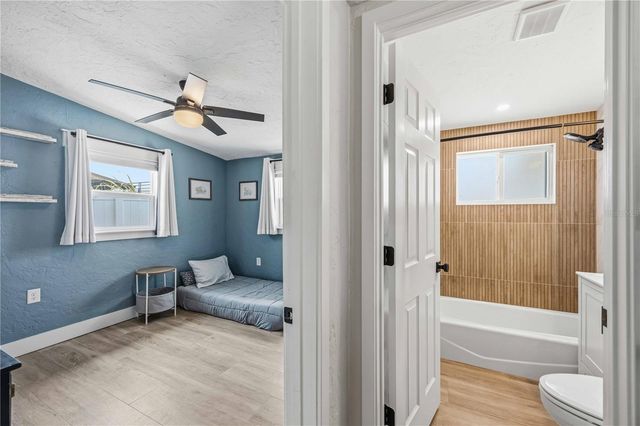 4014 RADNOR PLACE, Sarasota, FL 34233