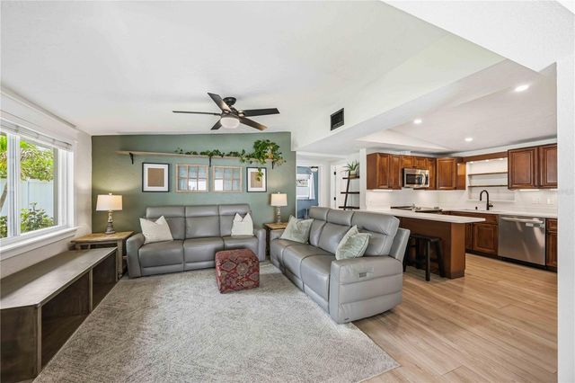 4014 RADNOR PLACE, Sarasota, FL 34233
