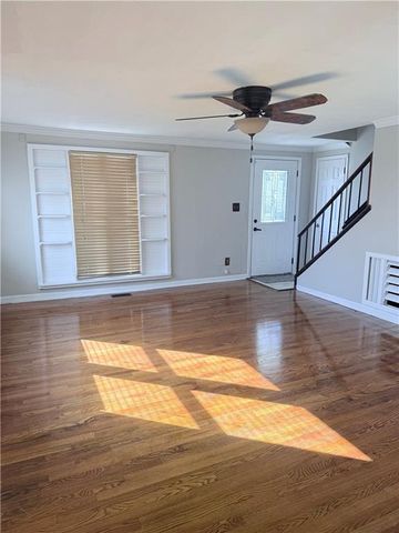 2401 Bittersweet Lane, St Joseph, MO 64503