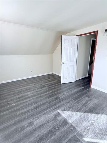 2401 Bittersweet Lane, St Joseph, MO 64503