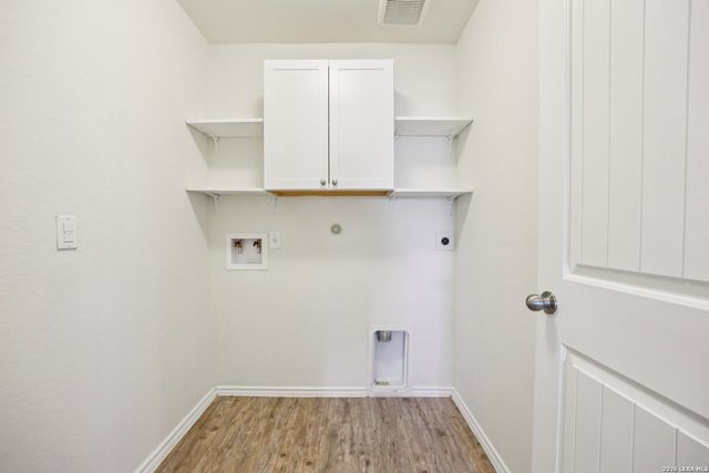 160 Field Rdg, New Braunfels, TX 78130