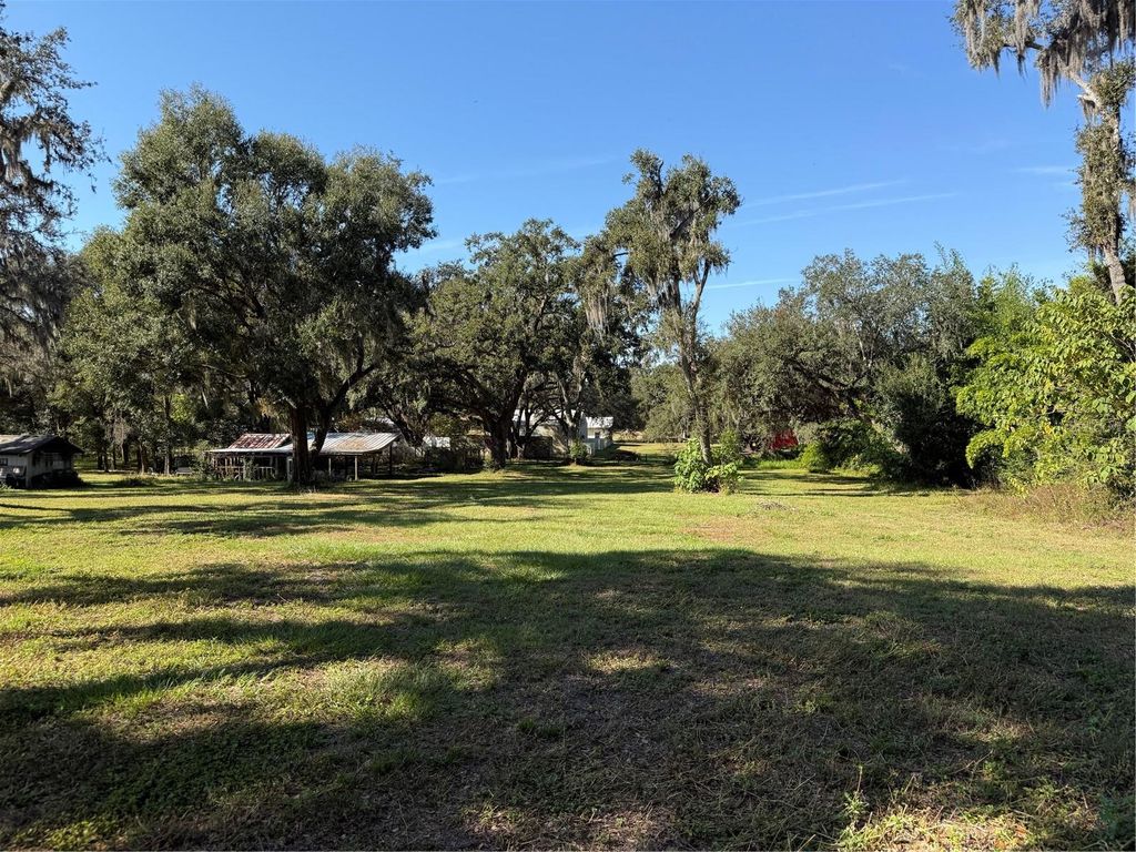 TRACT 6 WOODY LANE, Dade City, FL 33525