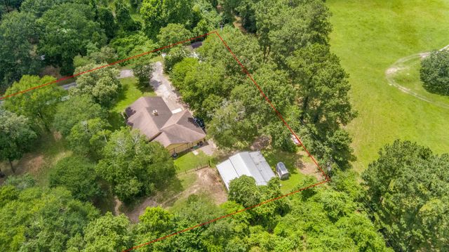 802 Sentinel Oaks, Pinehurst, TX 77362