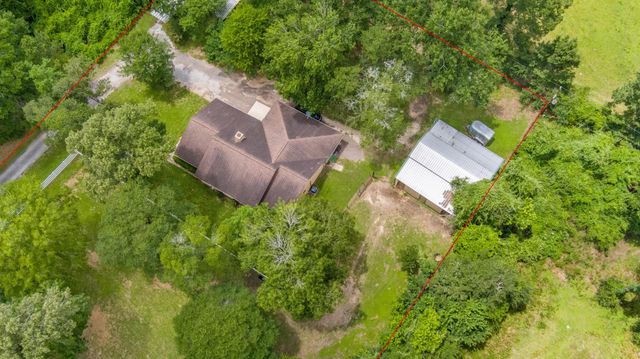 802 Sentinel Oaks, Pinehurst, TX 77362
