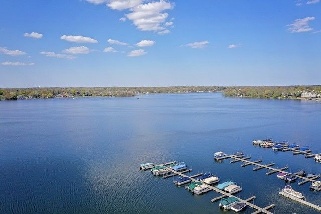 211 E Liberty Street 4, Wauconda, IL 60084