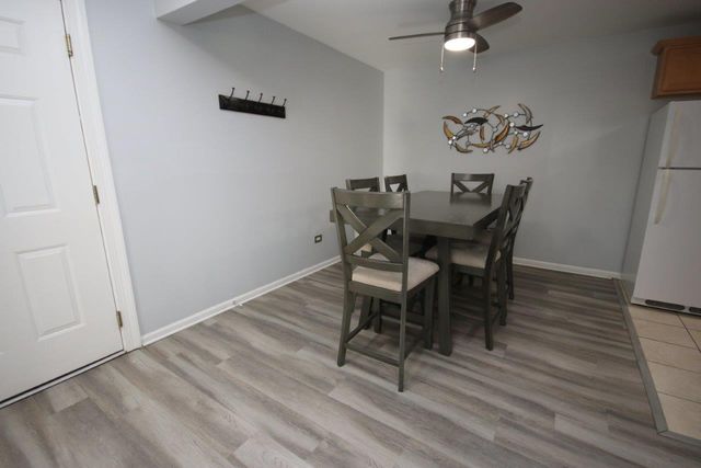 211 E Liberty Street 4, Wauconda, IL 60084